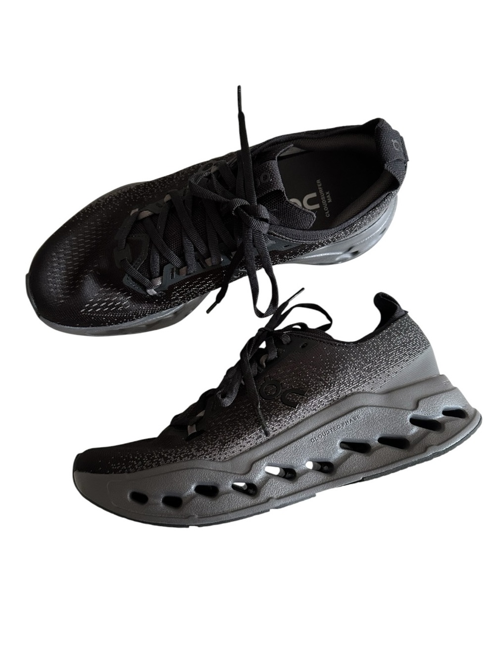 OnCloud Sneakers Cloudsurfer Max